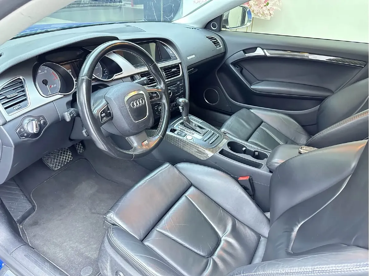 2009 Audi S5 4.2L 354HP V8 6AT,autocango,china used car exporter,china ev exporter,chinese used car exporter,chinese used ev exporter