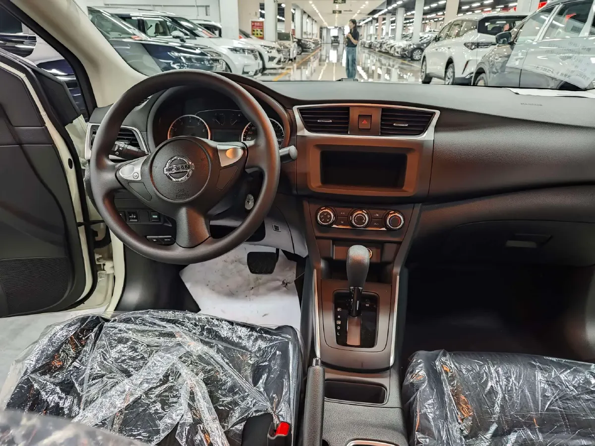 2024 Nissan Sylphy 1.6L 122HP L4 CVT,autocango,china used car exporter,china ev exporter,chinese used car exporter,chinese used ev exporter