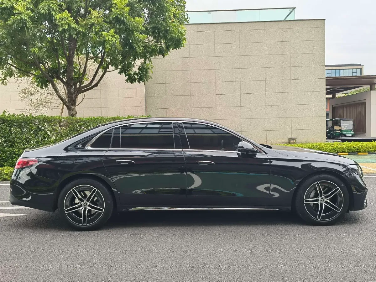 2024 Mercedes-Benz E Class 2.0T 258HP L4 9AT,autocango,china used car exporter,china ev exporter,chinese used car exporter,chinese used ev exporter