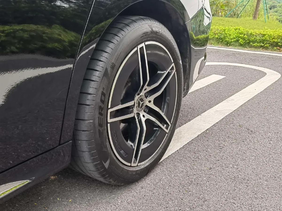 2024 Mercedes-Benz E Class 2.0T 258HP L4 9AT,autocango,china used car exporter,china ev exporter,chinese used car exporter,chinese used ev exporter