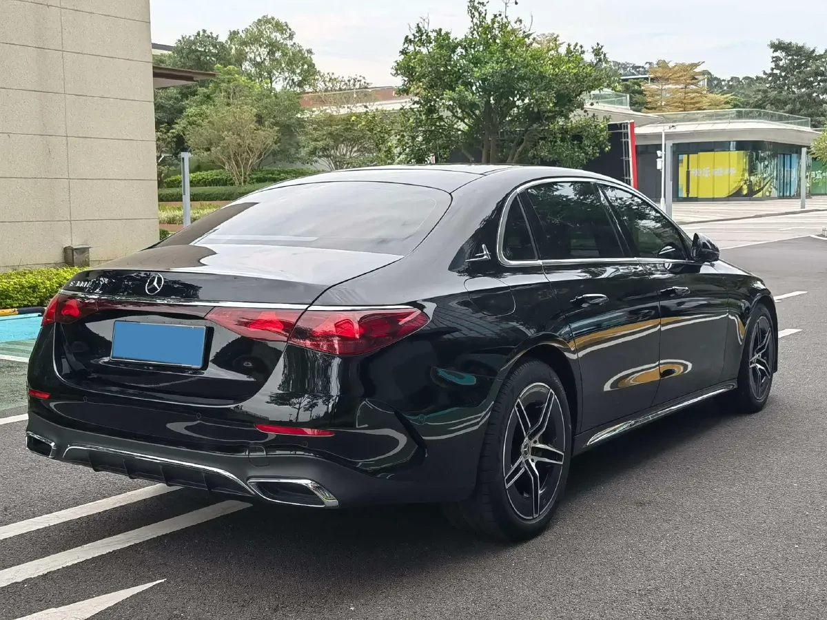 2024 Mercedes-Benz E Class 2.0T 258HP L4 9AT,autocango,china used car exporter,china ev exporter,chinese used car exporter,chinese used ev exporter