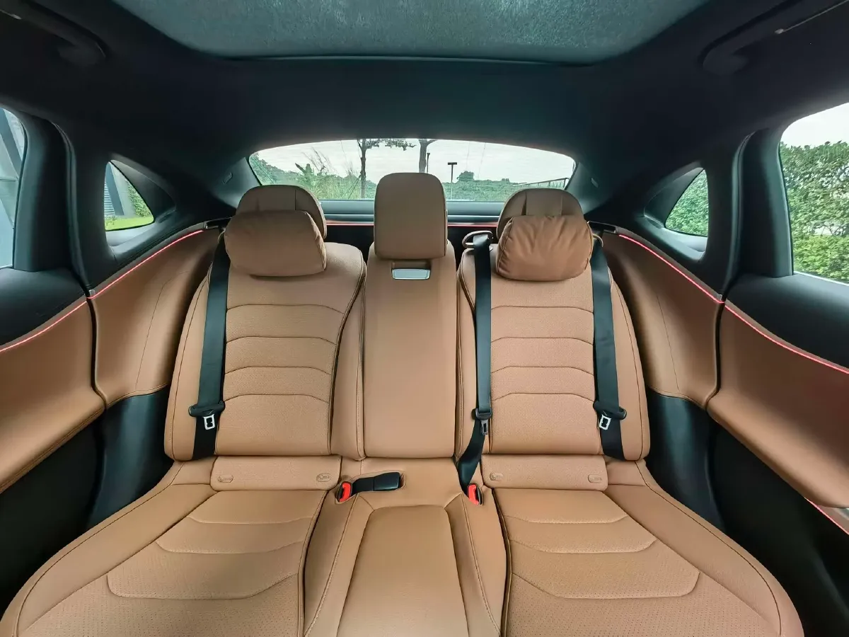 2024 Mercedes-Benz E Class 2.0T 258HP L4 9AT,autocango,china used car exporter,china ev exporter,chinese used car exporter,chinese used ev exporter