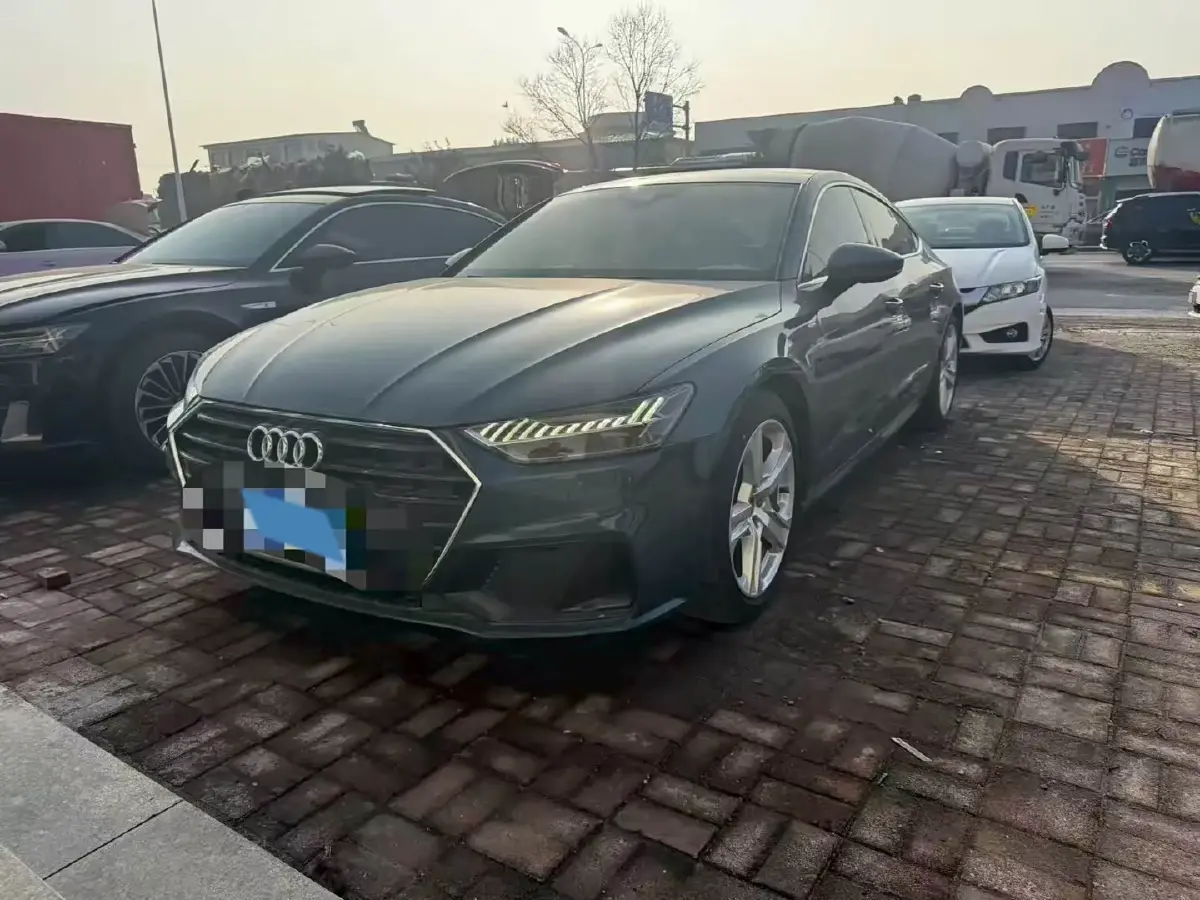 2021 Audi A7 2.0T 190HP L4 7DCT