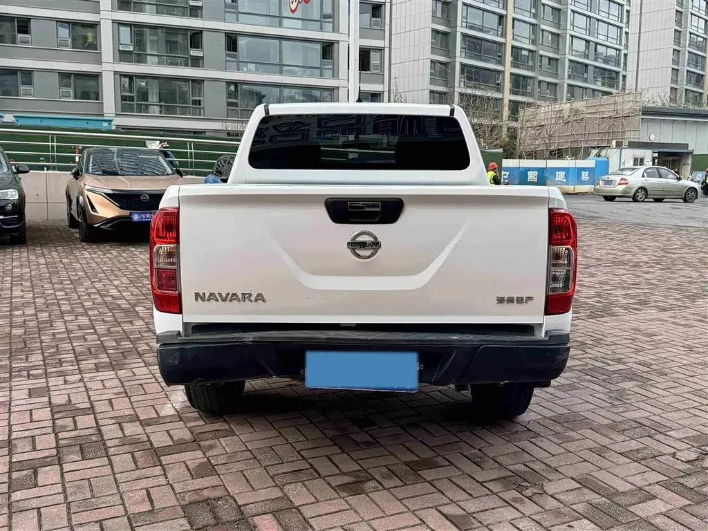 2019 Nissan Navara 2.5L 193HP L4 6MT,autocango,china used car exporter,china ev exporter,chinese used car exporter,chinese used ev exporter