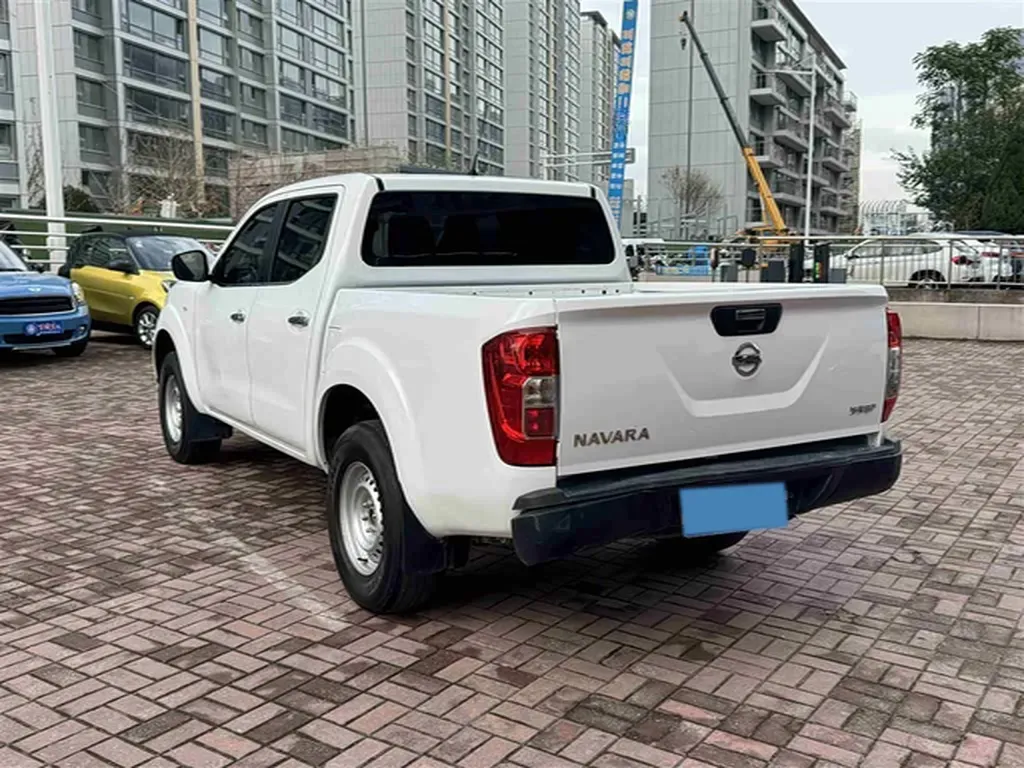 2019 Nissan Navara 2.5L 193HP L4 6MT,autocango,china used car exporter,china ev exporter,chinese used car exporter,chinese used ev exporter