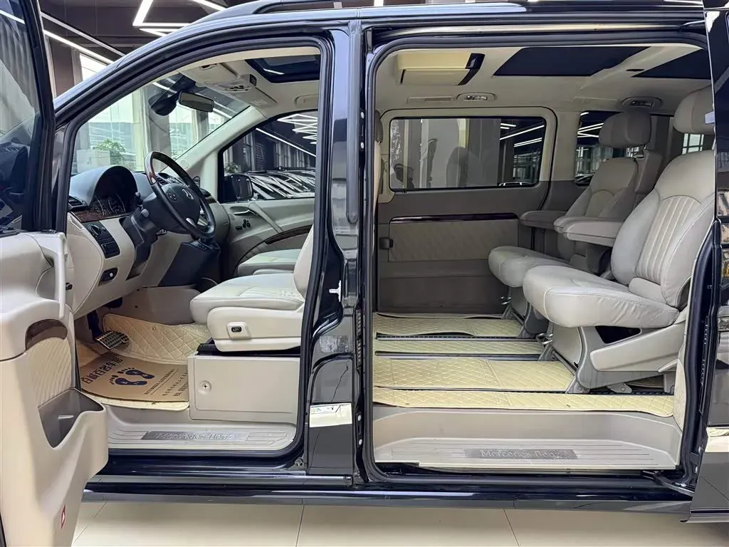 2015 Mercedes-Benz Viano 3.0L 224HP V6 5AT,autocango,china used car exporter,china ev exporter,chinese used car exporter,chinese used ev exporter