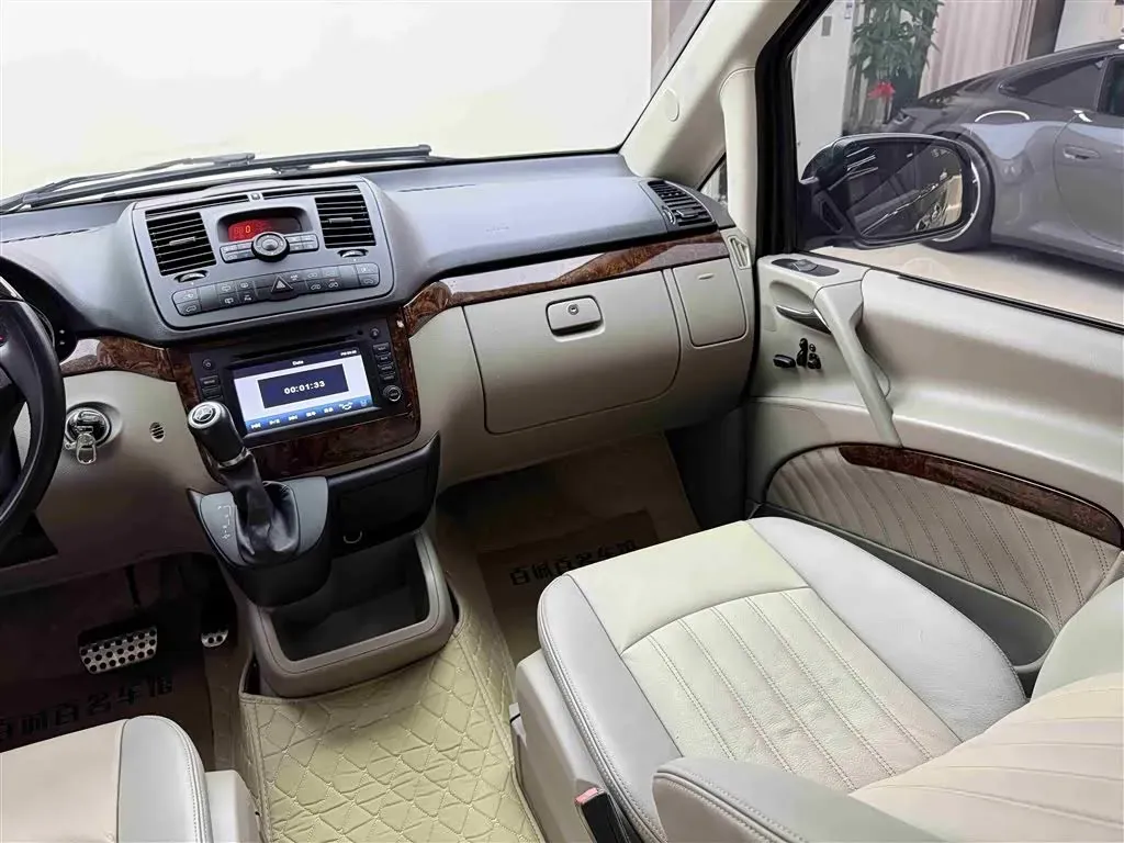 2015 Mercedes-Benz Viano 3.0L 224HP V6 5AT,autocango,china used car exporter,china ev exporter,chinese used car exporter,chinese used ev exporter