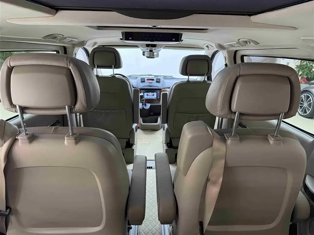 2015 Mercedes-Benz Viano 3.0L 224HP V6 5AT,autocango,china used car exporter,china ev exporter,chinese used car exporter,chinese used ev exporter