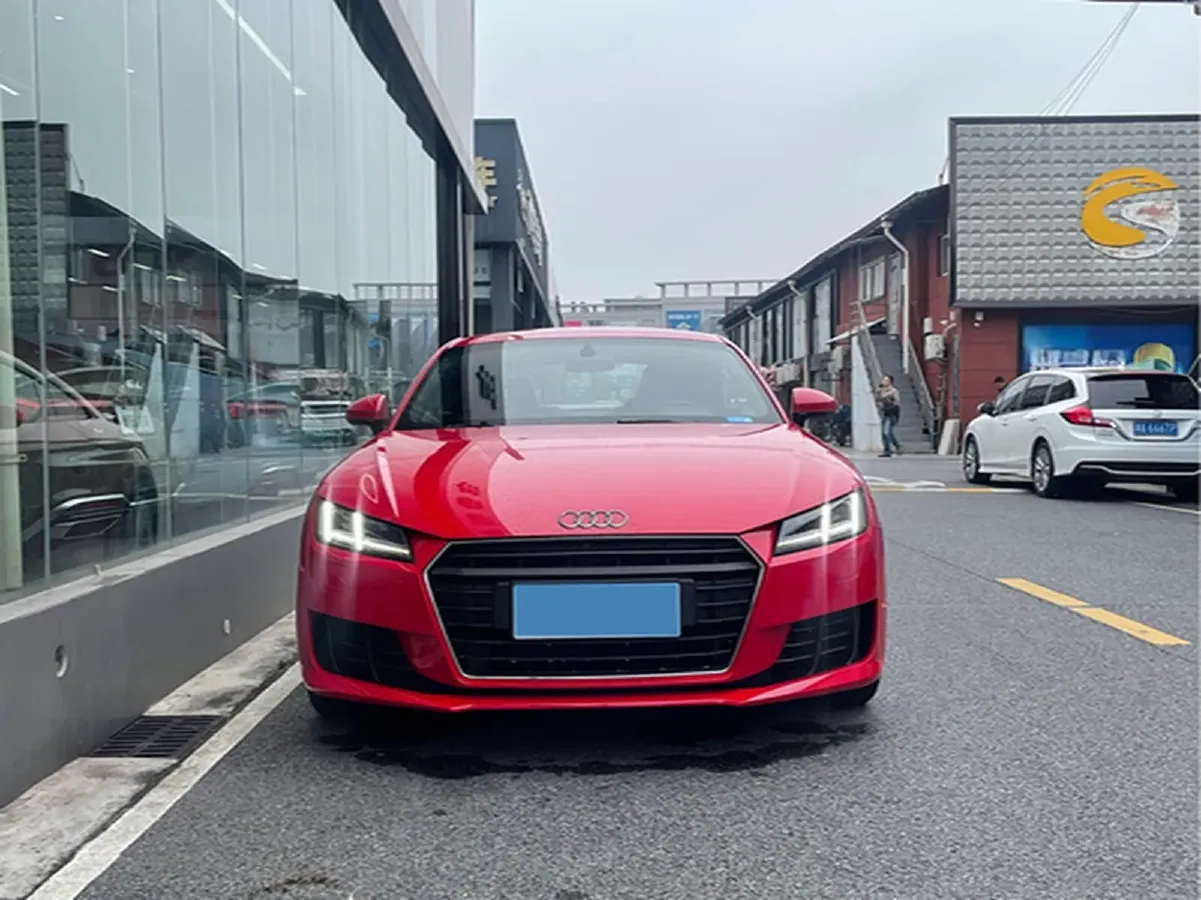2015 Audi TT 2.0T 230HP L4 6DCT,autocango,china used car exporter,china ev exporter,chinese used car exporter,chinese used ev exporter