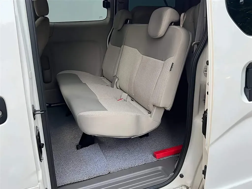 2014 Nissan NV200 1.6L 124HP L4 CVT,autocango,china used car exporter,china ev exporter,chinese used car exporter,chinese used ev exporter