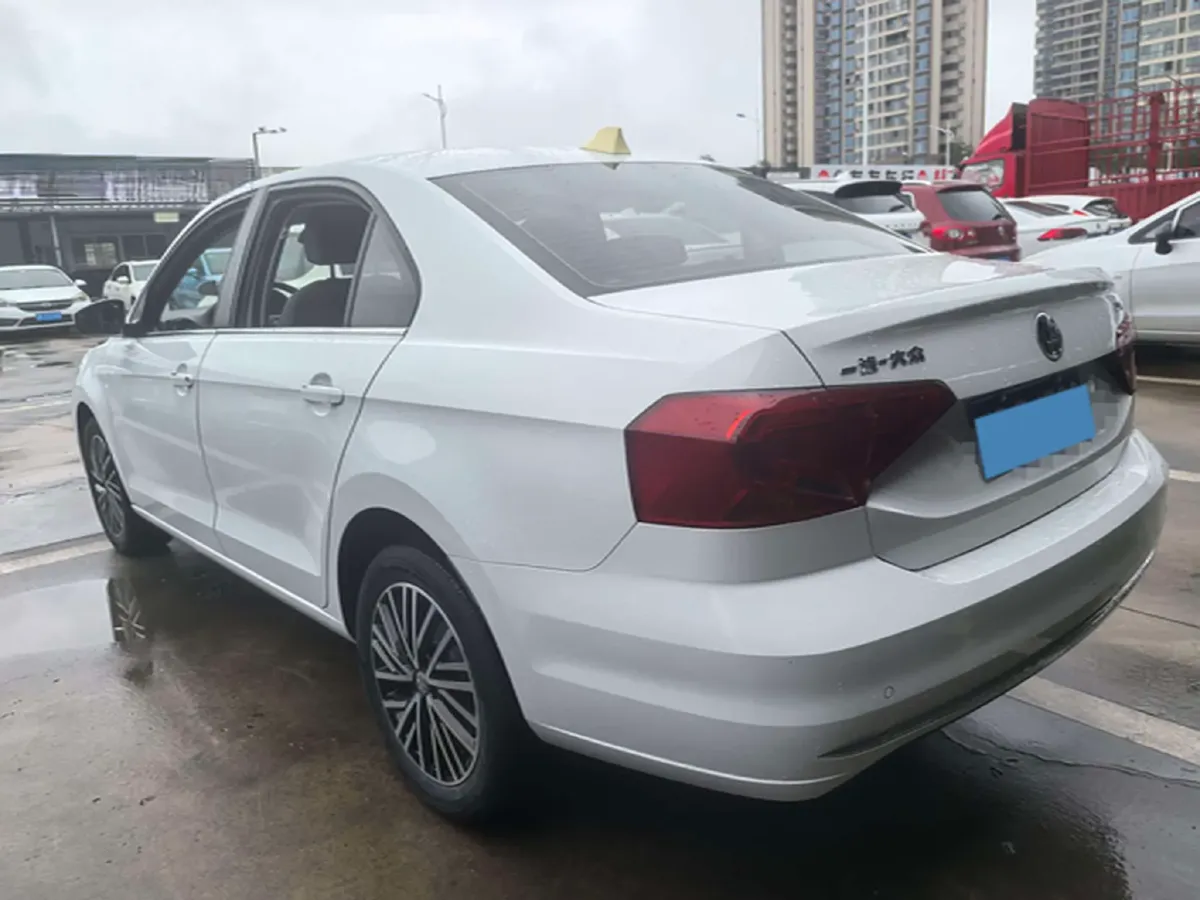2019 Volkswagen Jetta 1.4L 90HP L4 5MT,autocango,china used car exporter,china ev exporter,chinese used car exporter,chinese used ev exporter