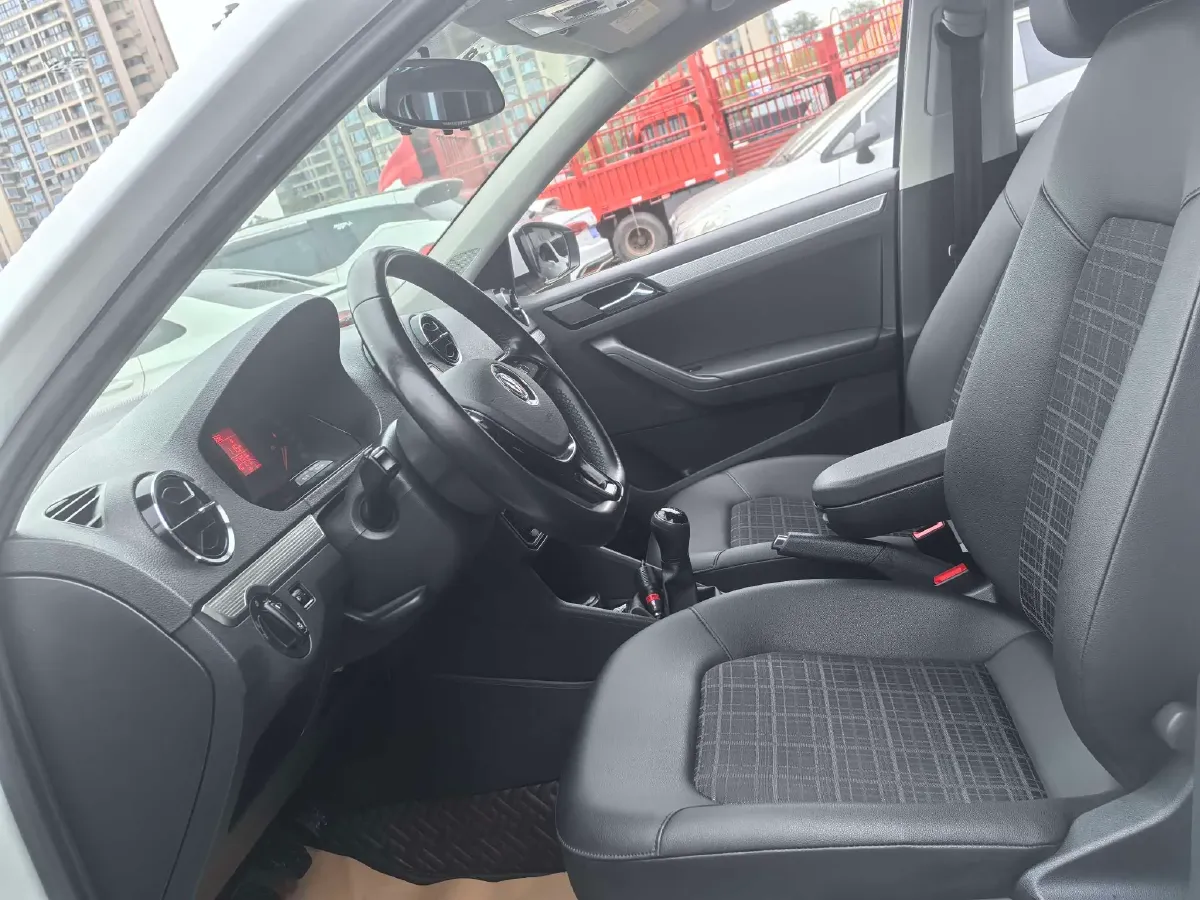 2019 Volkswagen Jetta 1.4L 90HP L4 5MT,autocango,china used car exporter,china ev exporter,chinese used car exporter,chinese used ev exporter