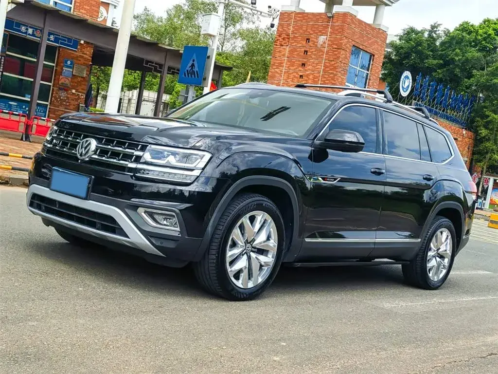 2017 Volkswagen Teramont 2.5T 299HP V6 7DCT