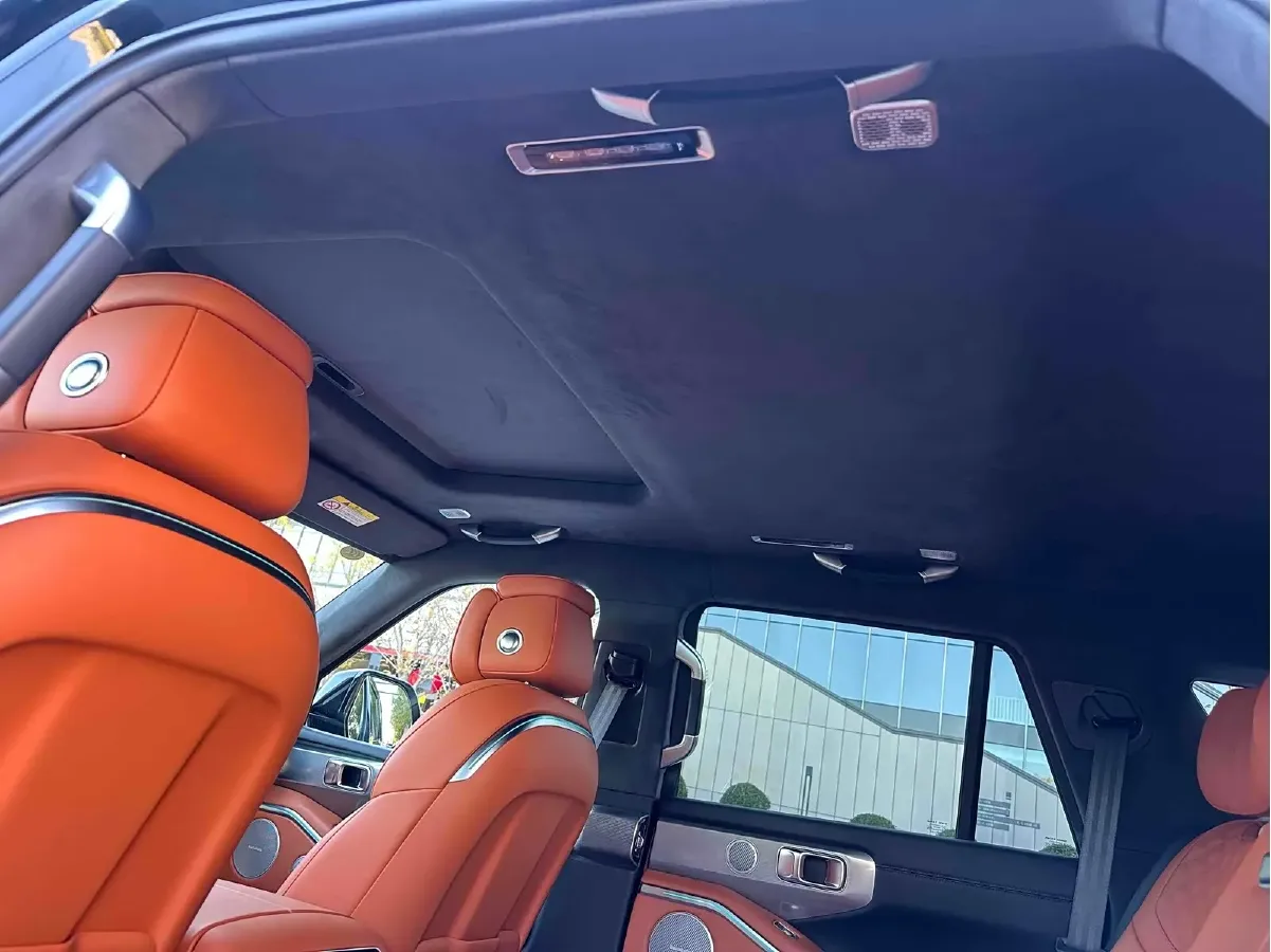 2024 Tank 700 3.0T 360HP V6 9AT PHEV 37.1KWH,autocango,china used car exporter,china ev exporter,chinese used car exporter,chinese used ev exporter