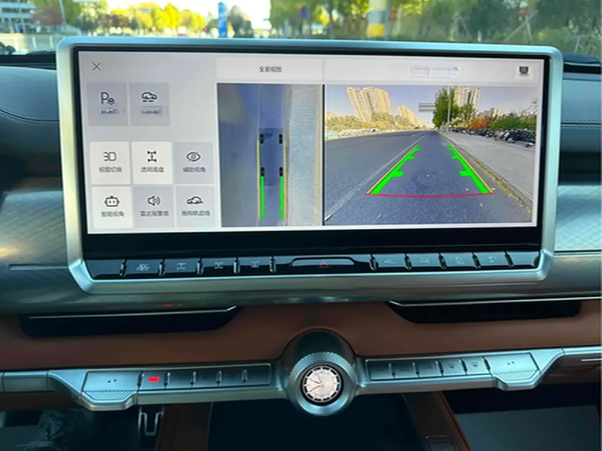 2024 Tank 700 3.0T 360HP V6 9AT PHEV 37.1KWH,autocango,china used car exporter,china ev exporter,chinese used car exporter,chinese used ev exporter