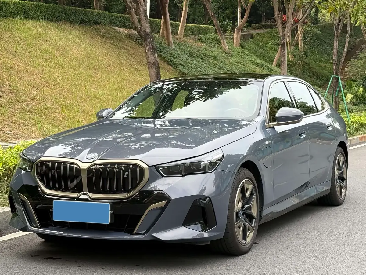 2024 BMW i5 BEV 79.05KWH