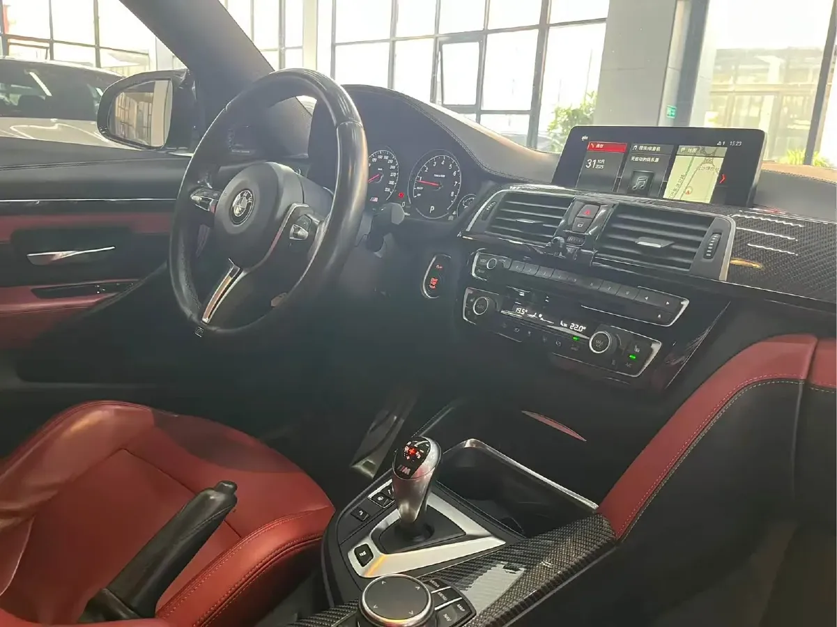 2017 BMW M4 3.0T 431HP L6 7DCT,autocango,china used car exporter,china ev exporter,chinese used car exporter,chinese used ev exporter