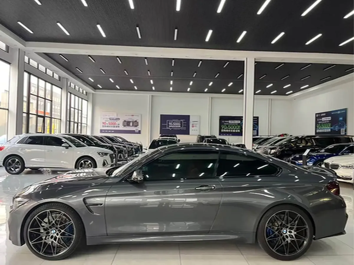 2017 BMW M4 3.0T 431HP L6 7DCT,autocango,china used car exporter,china ev exporter,chinese used car exporter,chinese used ev exporter