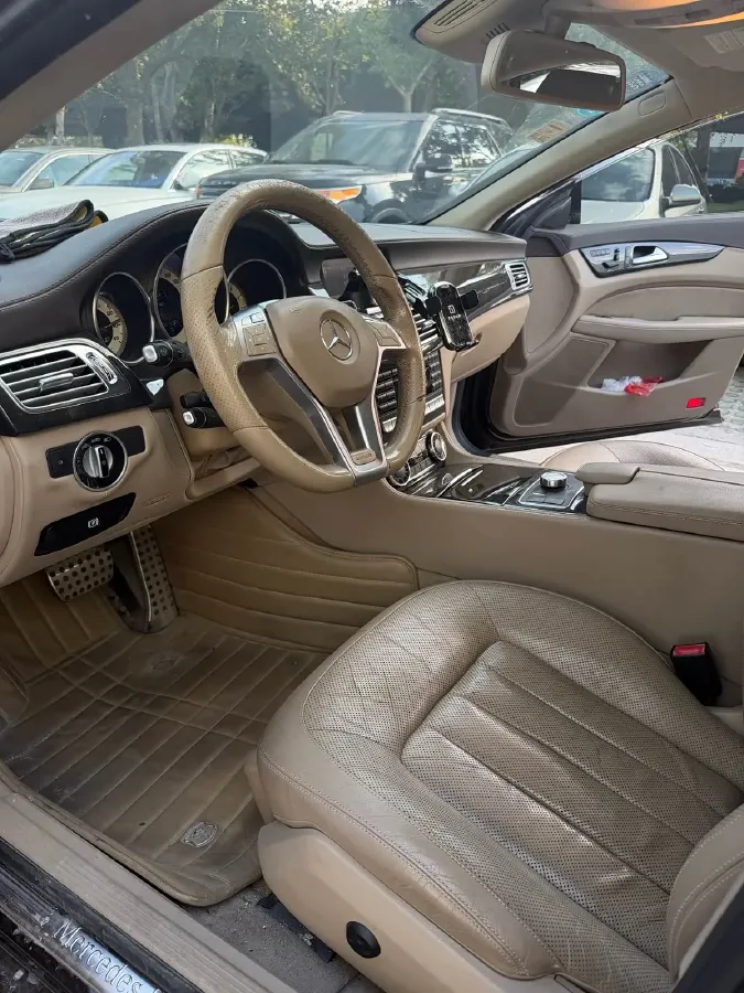 2013 Mercedes-Benz CLS Class 3.5L 306HP V6 7AT,autocango,china used car exporter,china ev exporter,chinese used car exporter,chinese used ev exporter