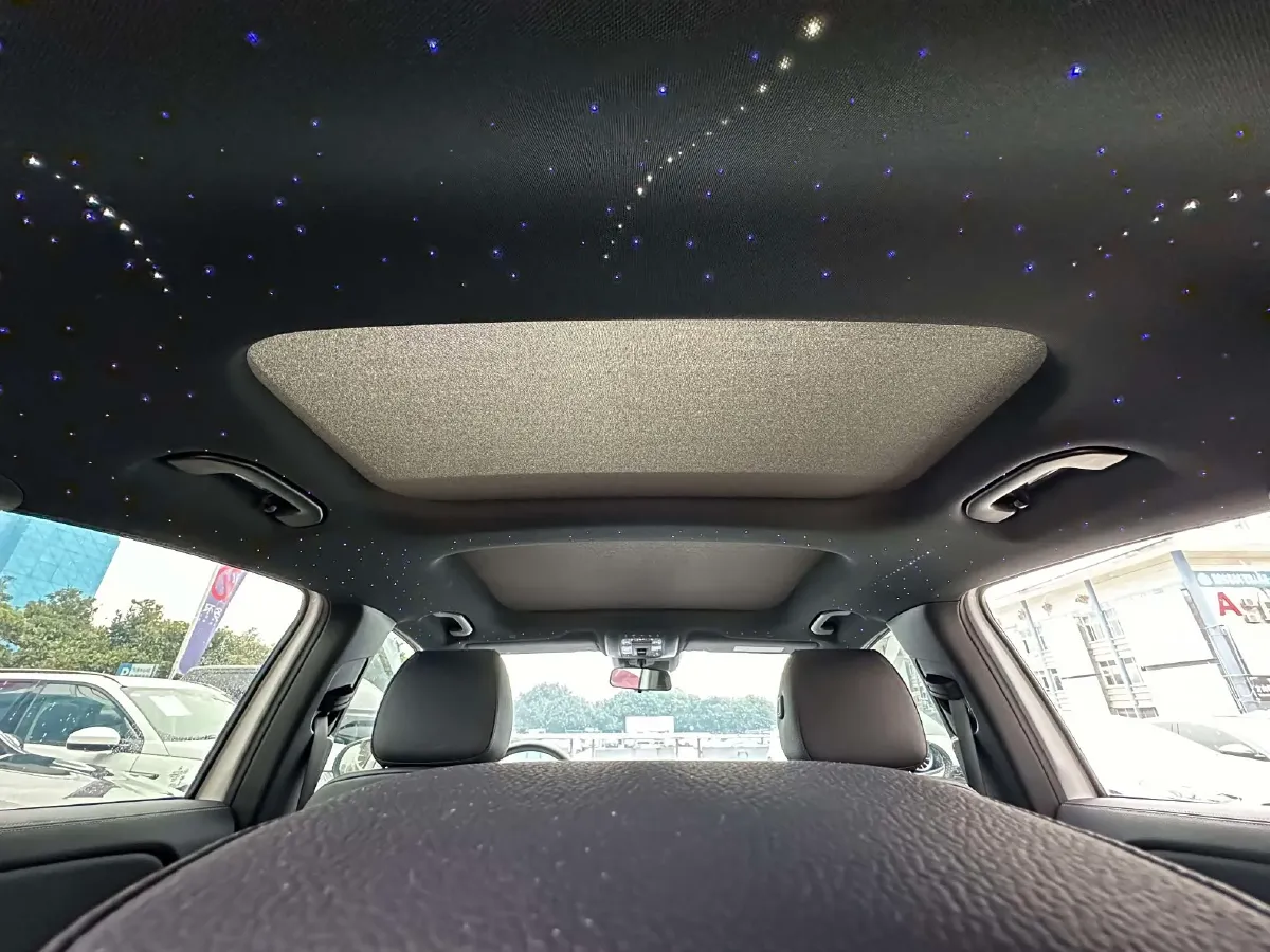 2024 Mercedes-Benz GLA Class 2.0T 190HP L4 8DCT,autocango,china used car exporter,china ev exporter,chinese used car exporter,chinese used ev exporter