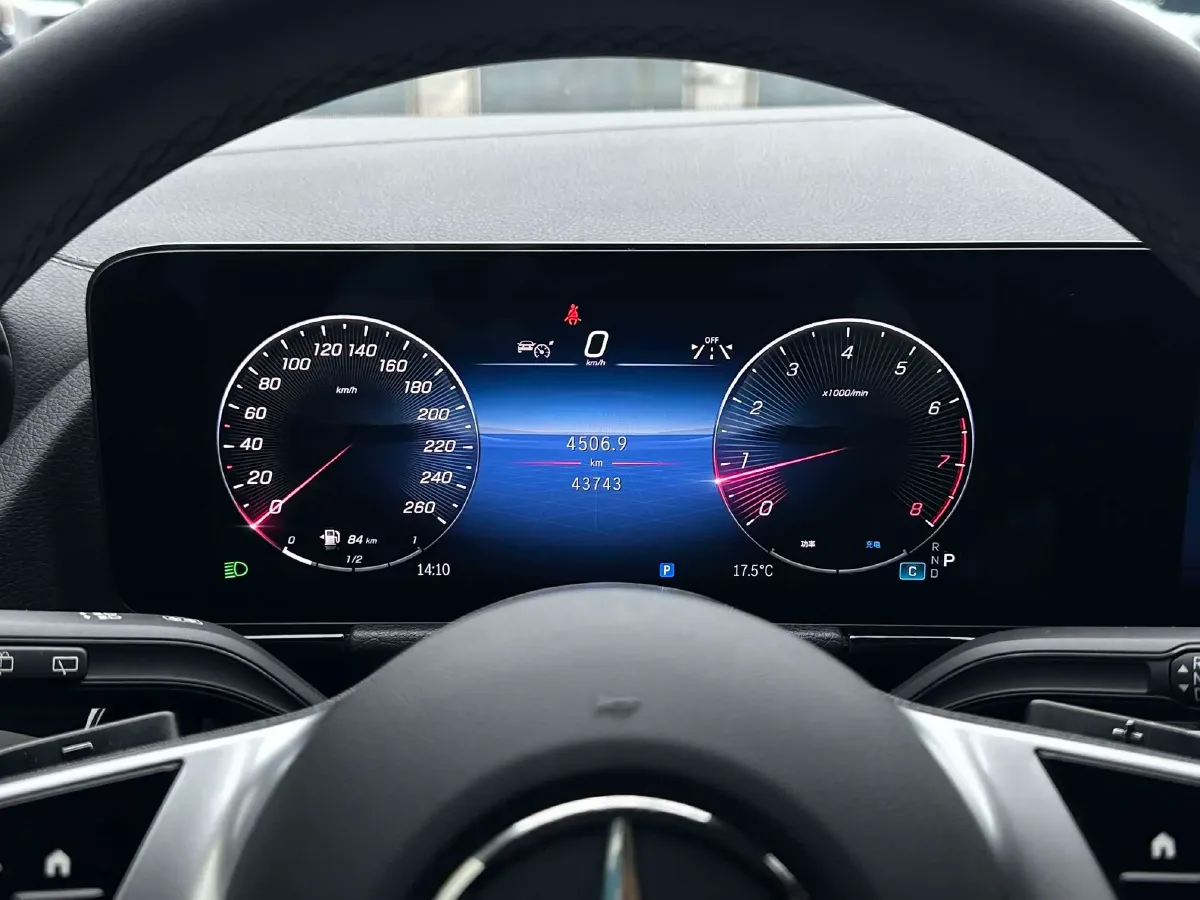 2024 Mercedes-Benz GLA Class 2.0T 190HP L4 8DCT,autocango,china used car exporter,china ev exporter,chinese used car exporter,chinese used ev exporter