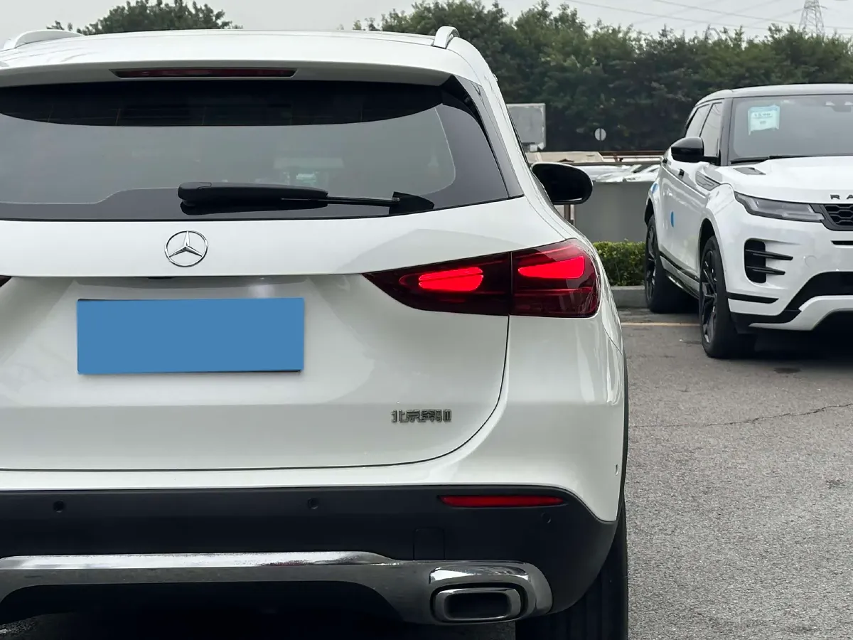 2024 Mercedes-Benz GLA Class 2.0T 190HP L4 8DCT,autocango,china used car exporter,china ev exporter,chinese used car exporter,chinese used ev exporter