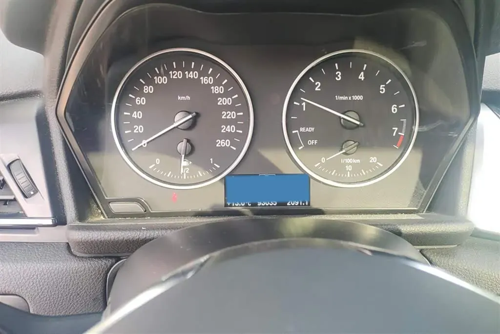 2016 BMW 2 Series Wagon 1.5T 136HP L3 6AT,autocango,china used car exporter,china ev exporter,chinese used car exporter,chinese used ev exporter