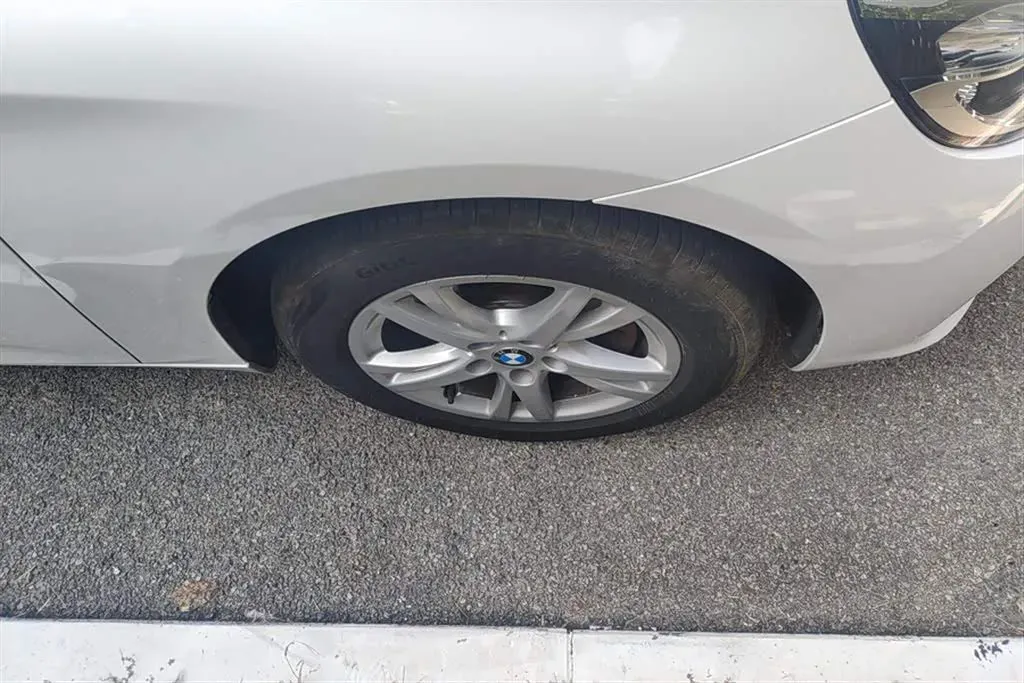 2016 BMW 2 Series Wagon 1.5T 136HP L3 6AT,autocango,china used car exporter,china ev exporter,chinese used car exporter,chinese used ev exporter