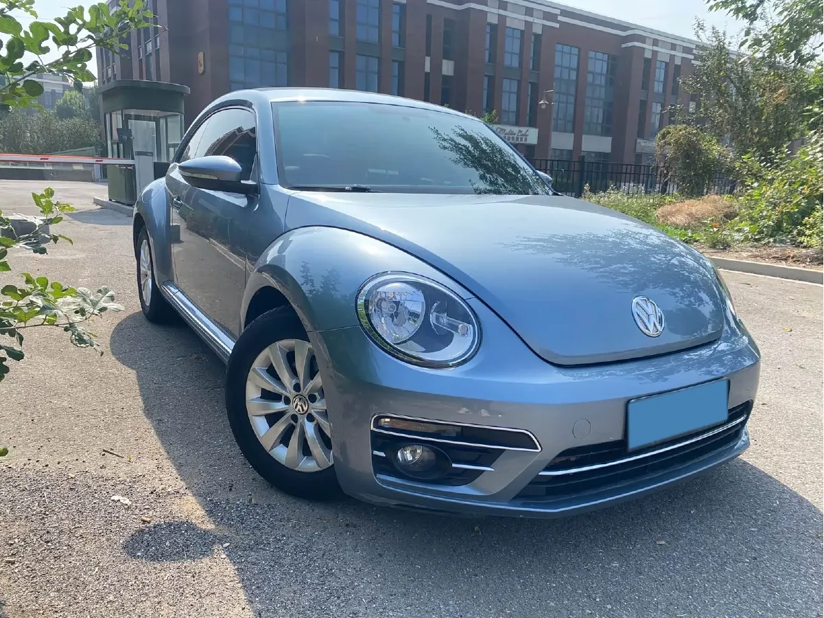 2017 Volkswagen Beetle 1.2T 105HP L4 7DCT,autocango,china used car exporter,china ev exporter,chinese used car exporter,chinese used ev exporter