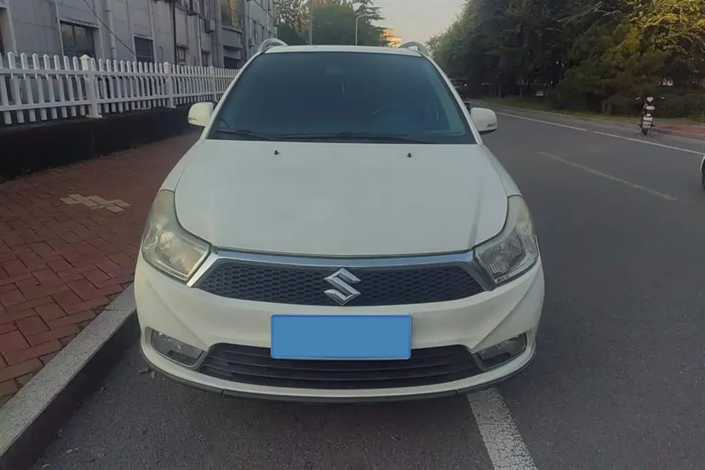 2013 Suzuki SX4 1.6L 109HP L4 4AT,autocango,china used car exporter,china ev exporter,chinese used car exporter,chinese used ev exporter
