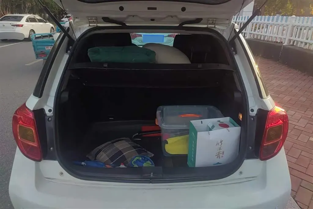 2013 Suzuki SX4 1.6L 109HP L4 4AT,autocango,china used car exporter,china ev exporter,chinese used car exporter,chinese used ev exporter