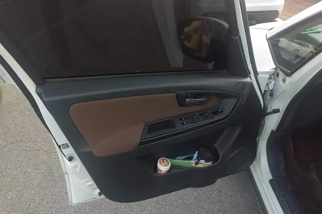 2013 Suzuki SX4 1.6L 109HP L4 4AT,autocango,china used car exporter,china ev exporter,chinese used car exporter,chinese used ev exporter