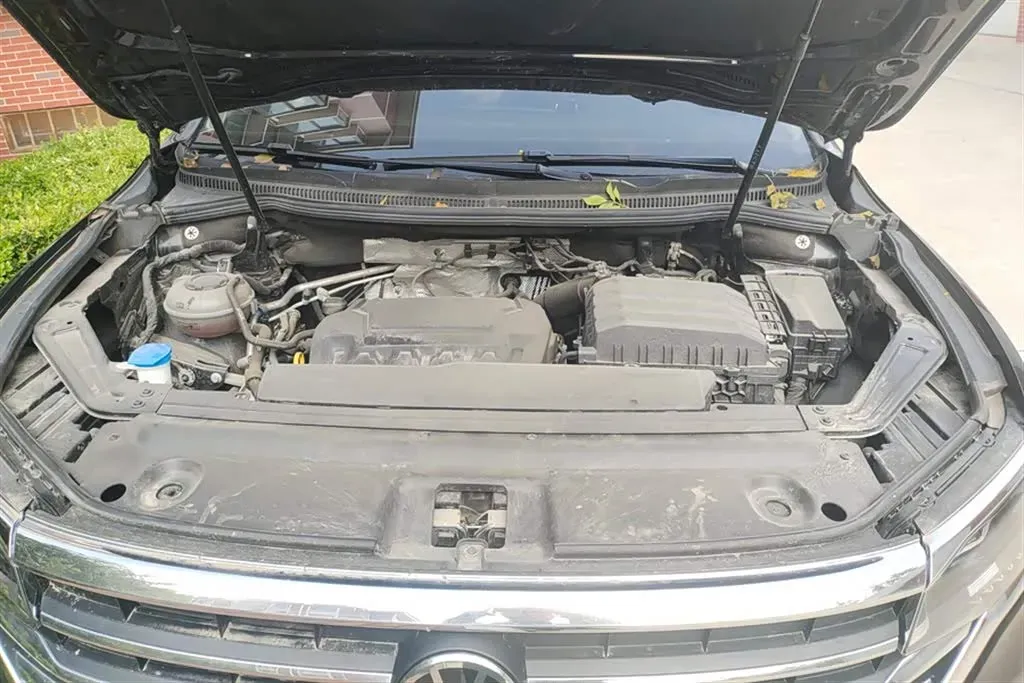 2022 Volkswagen Viloran 2.0T 186HP L4 7DCT,autocango,china used car exporter,china ev exporter,chinese used car exporter,chinese used ev exporter