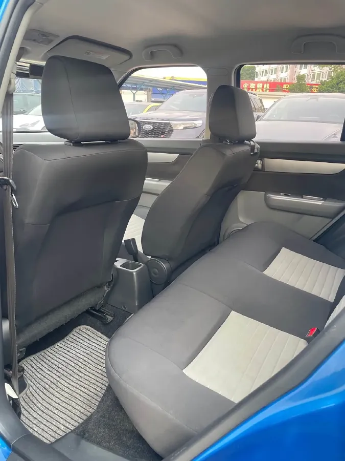 2013 Suzuki Swift 1.3L 91HP L4 5MT,autocango,china used car exporter,china ev exporter,chinese used car exporter,chinese used ev exporter