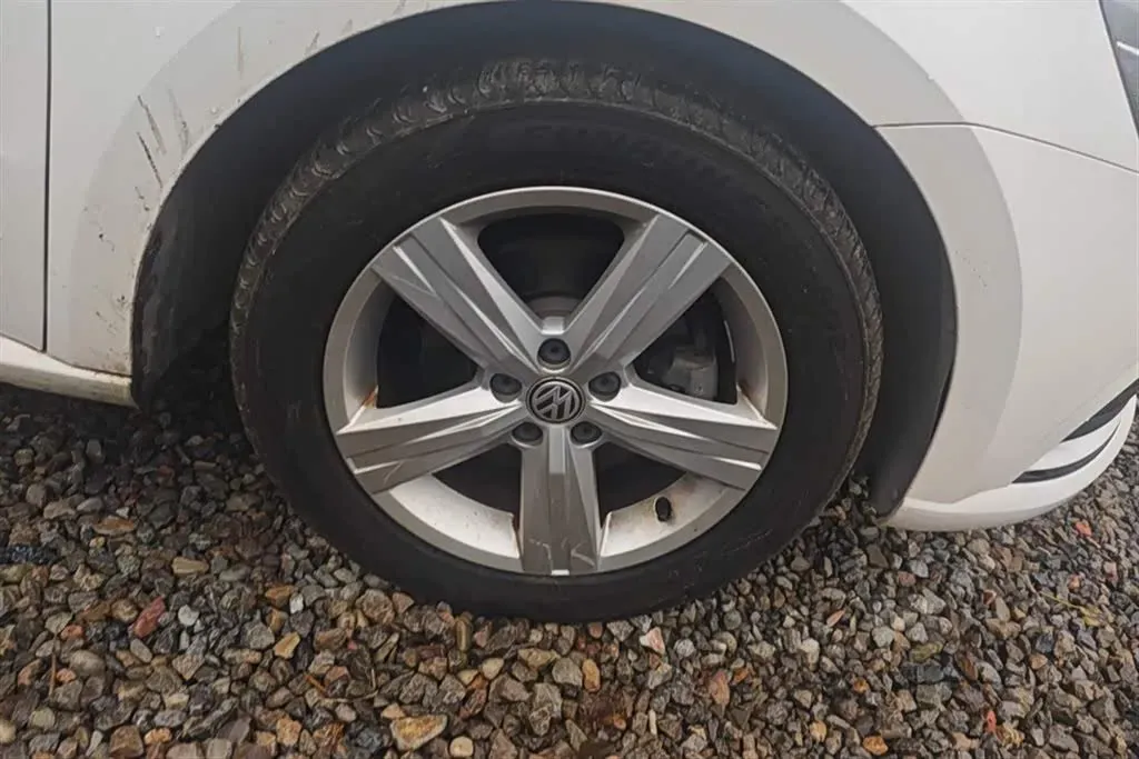 2017 Volkswagen Gran Lavida 1.6L 110HP L4 6AT,autocango,china used car exporter,china ev exporter,chinese used car exporter,chinese used ev exporter