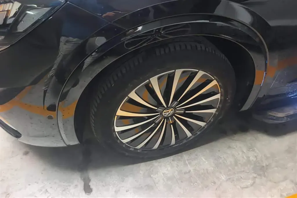 2020 Volkswagen Viloran 2.0T 186HP L4 7DCT,autocango,china used car exporter,china ev exporter,chinese used car exporter,chinese used ev exporter