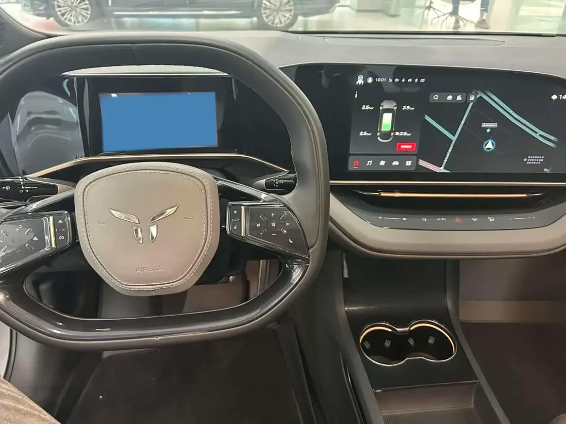 2024 HongQi EH7 BEV 111KWH,autocango,china used car exporter,china ev exporter,chinese used car exporter,chinese used ev exporter