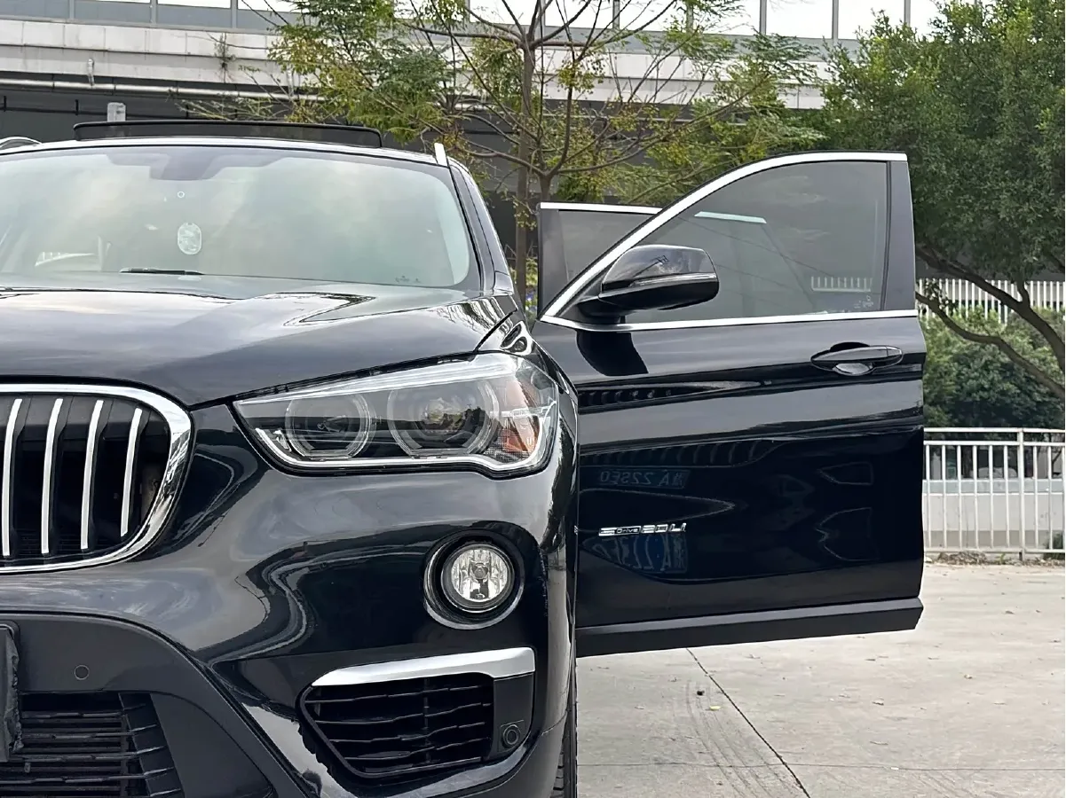 2016 BMW X1 2.0T 192HP L4 8AT,autocango,china used car exporter,china ev exporter,chinese used car exporter,chinese used ev exporter