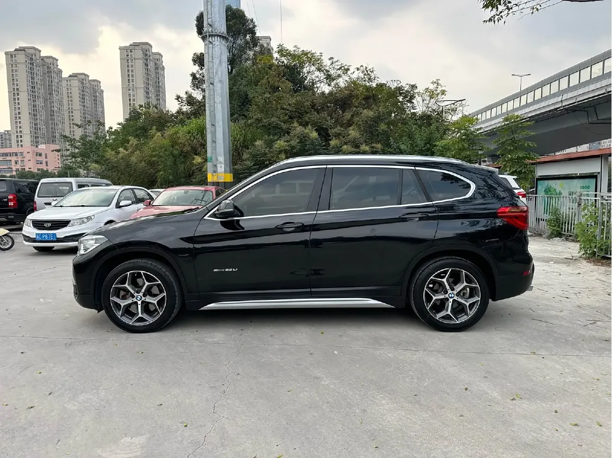 2016 BMW X1 2.0T 192HP L4 8AT,autocango,china used car exporter,china ev exporter,chinese used car exporter,chinese used ev exporter