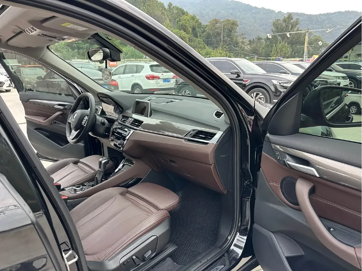 2016 BMW X1 2.0T 192HP L4 8AT,autocango,china used car exporter,china ev exporter,chinese used car exporter,chinese used ev exporter