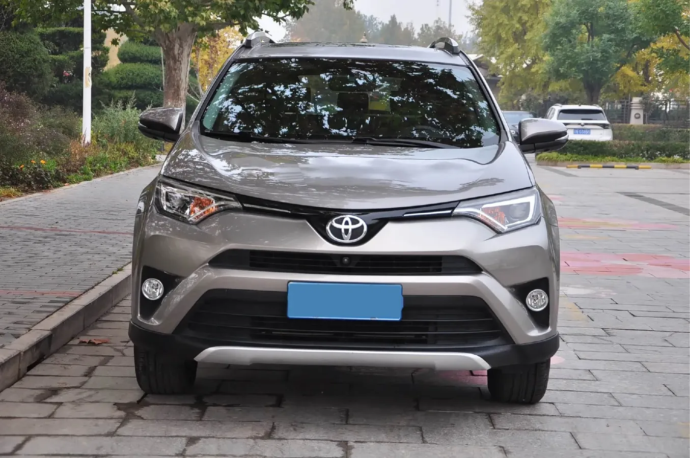 2019 Toyota RAV4 2.0L 151HP L4 CVT,autocango,china used car exporter,china ev exporter,chinese used car exporter,chinese used ev exporter