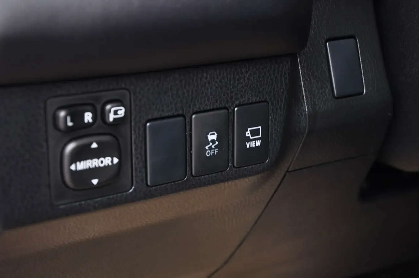 2019 Toyota RAV4 2.0L 151HP L4 CVT,autocango,china used car exporter,china ev exporter,chinese used car exporter,chinese used ev exporter