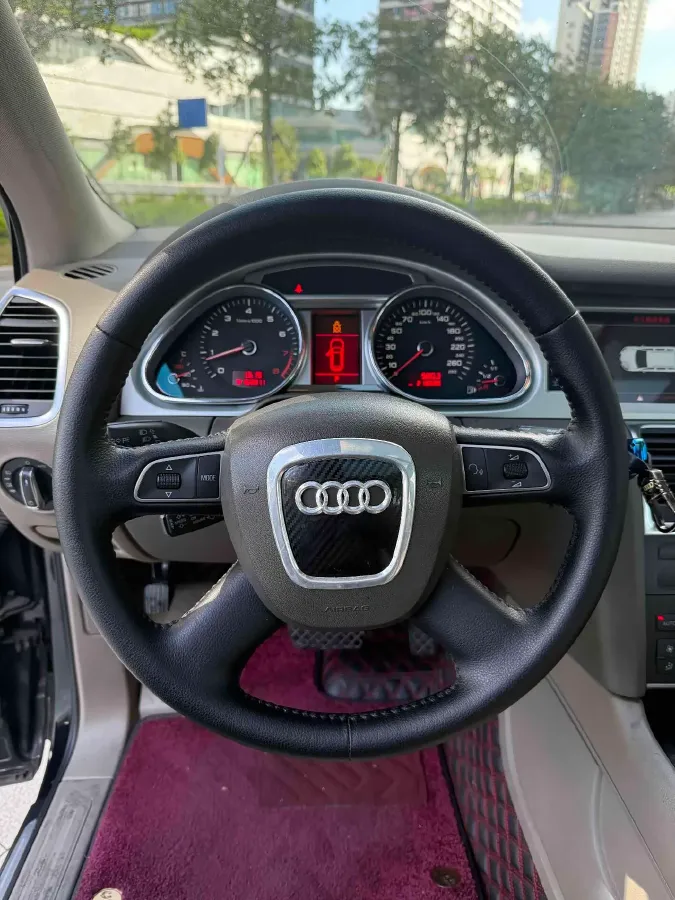 2010 Audi Q7 3.6L 280HP V6 6AT,autocango,china used car exporter,china ev exporter,chinese used car exporter,chinese used ev exporter
