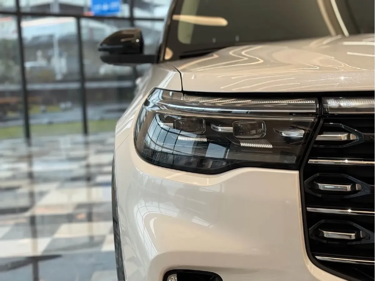 2023 Ford Explorer 2.3T 276HP L4 10AT,autocango,china used car exporter,china ev exporter,chinese used car exporter,chinese used ev exporter