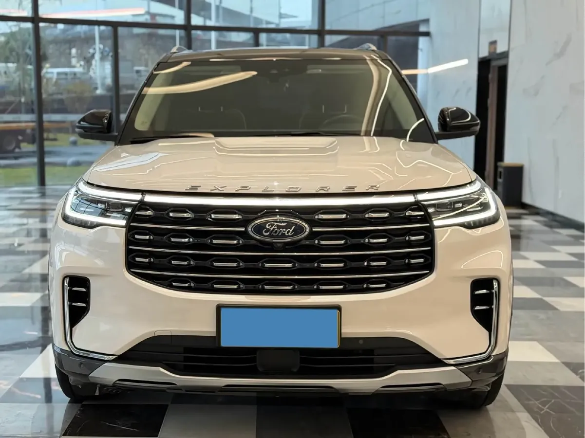 2023 Ford Explorer 2.3T 276HP L4 10AT,autocango,china used car exporter,china ev exporter,chinese used car exporter,chinese used ev exporter