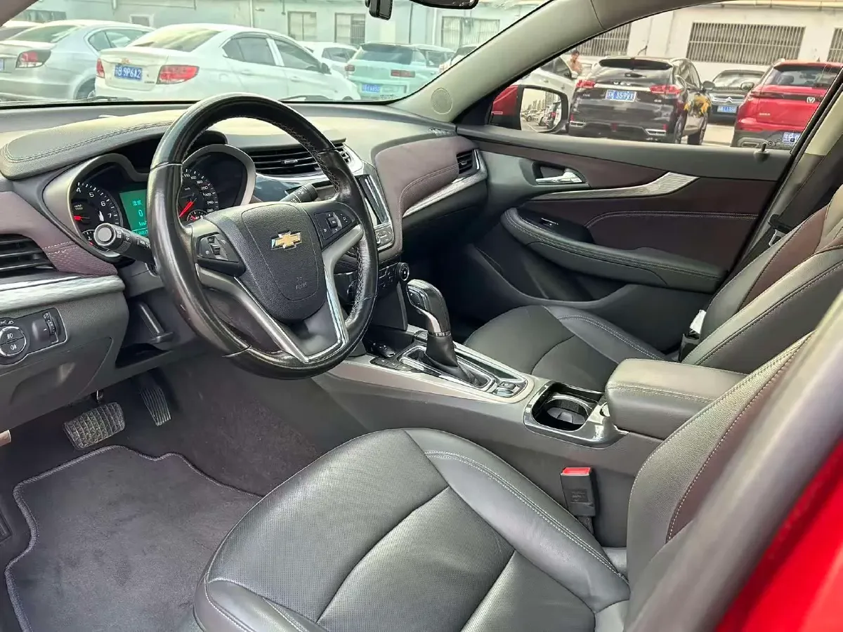 2017 Chevrolet Malibu 1.5T 170HP L4 6AT,autocango,china used car exporter,china ev exporter,chinese used car exporter,chinese used ev exporter