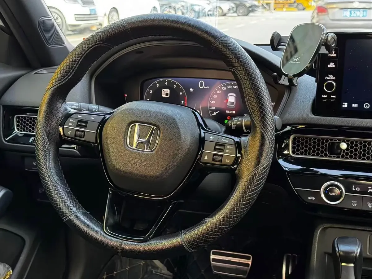 2023 Honda Civic 1.5T 182HP L4 CVT,autocango,china used car exporter,china ev exporter,chinese used car exporter,chinese used ev exporter