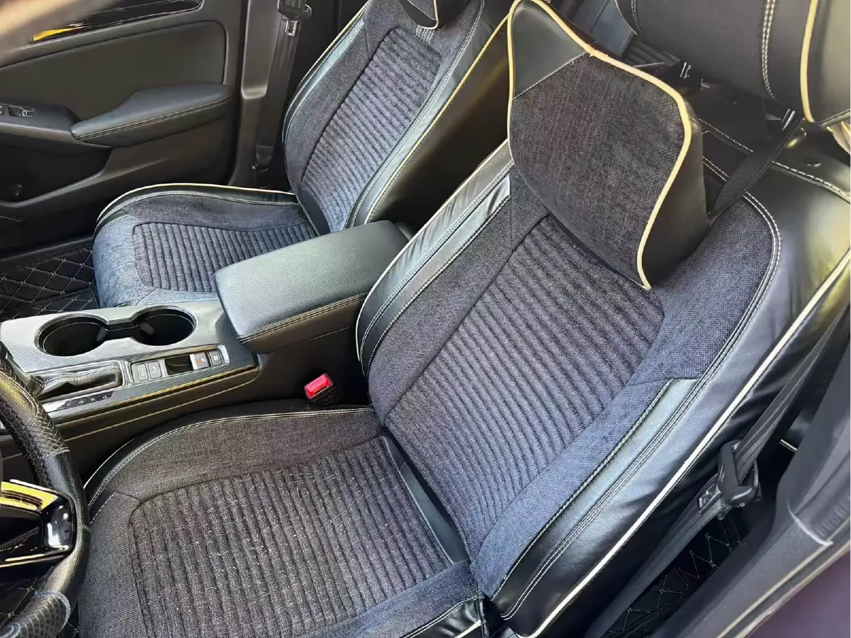 2023 Honda Civic 1.5T 182HP L4 CVT,autocango,china used car exporter,china ev exporter,chinese used car exporter,chinese used ev exporter