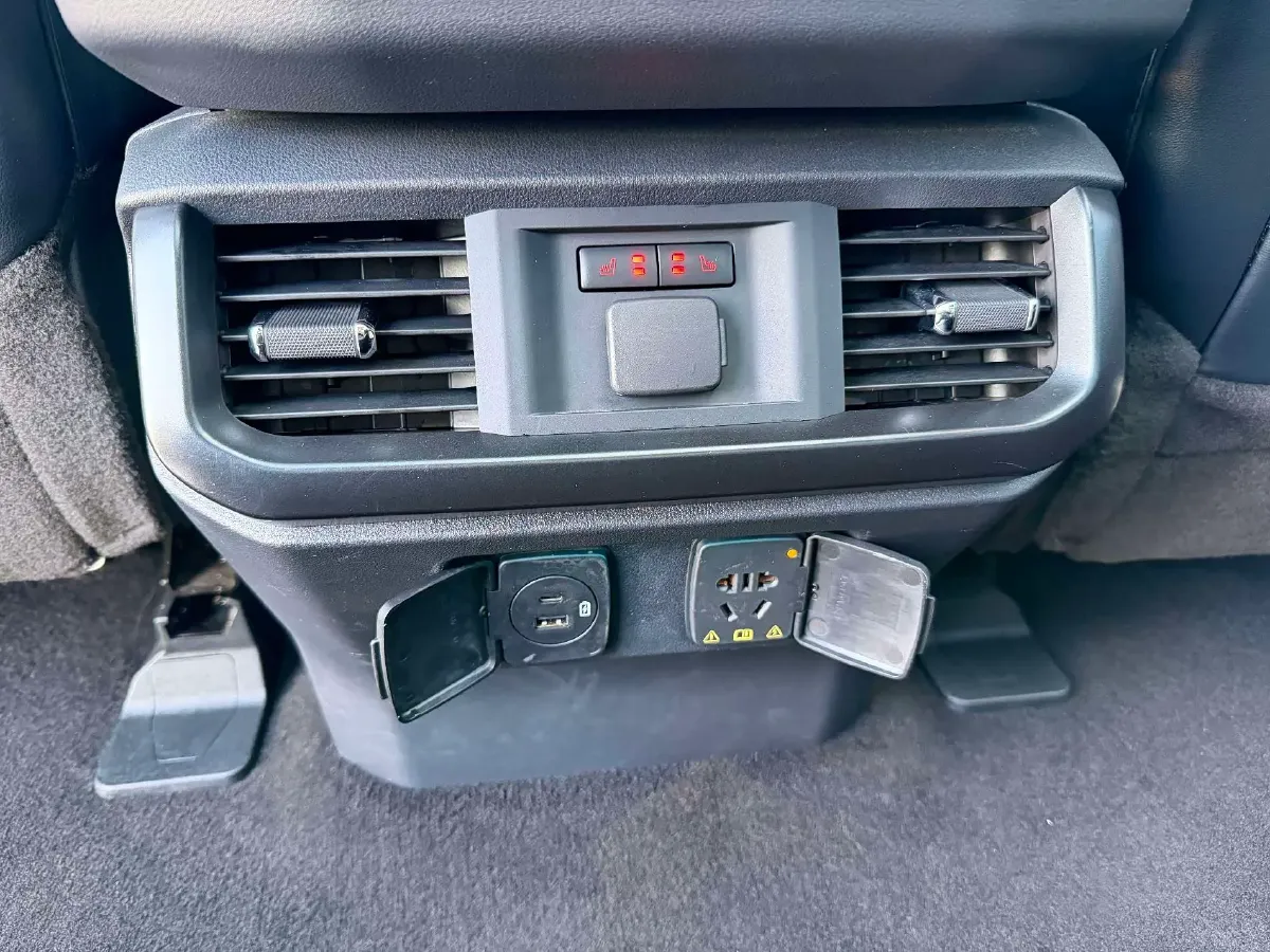 2022 Ford F-150 3.5T 423HP V6 10AT,autocango,china used car exporter,china ev exporter,chinese used car exporter,chinese used ev exporter