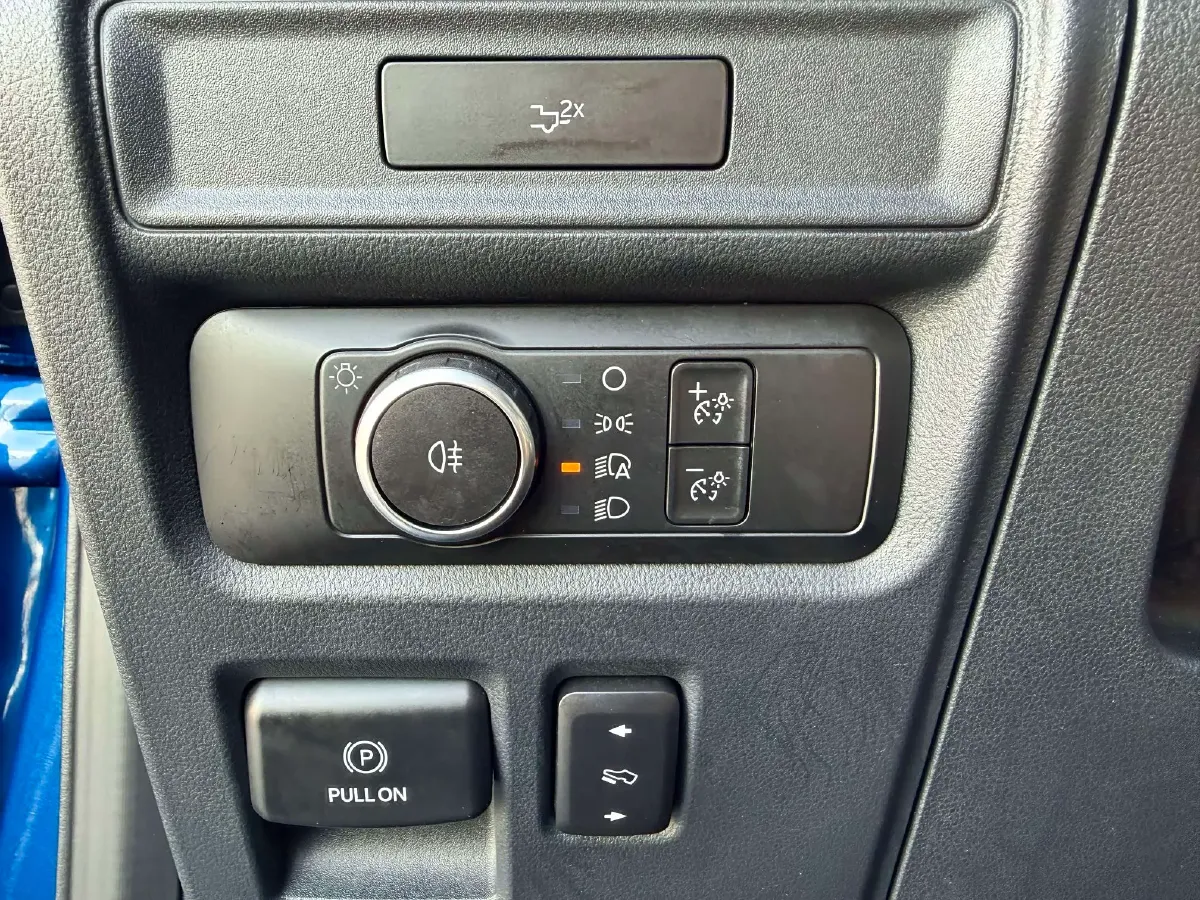 2022 Ford F-150 3.5T 423HP V6 10AT,autocango,china used car exporter,china ev exporter,chinese used car exporter,chinese used ev exporter